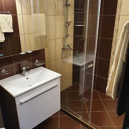 за гости ,,христина